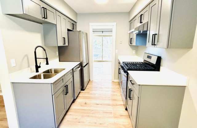 Newly Updated In Prime Apple Valley Neighborhood photos photos