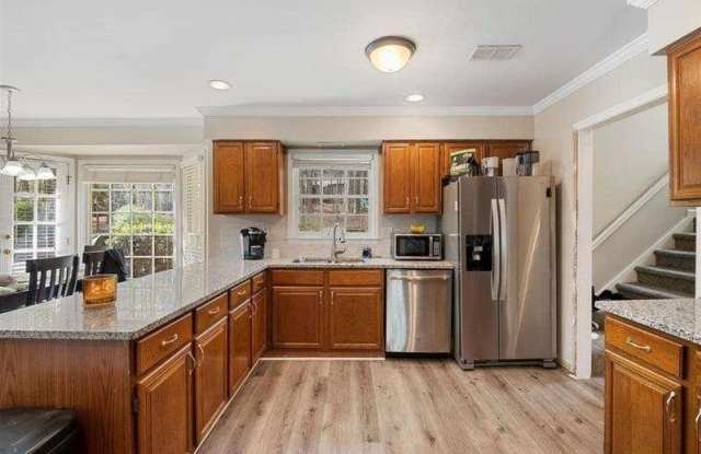 6175 Pin Oak Lane Gallery 4