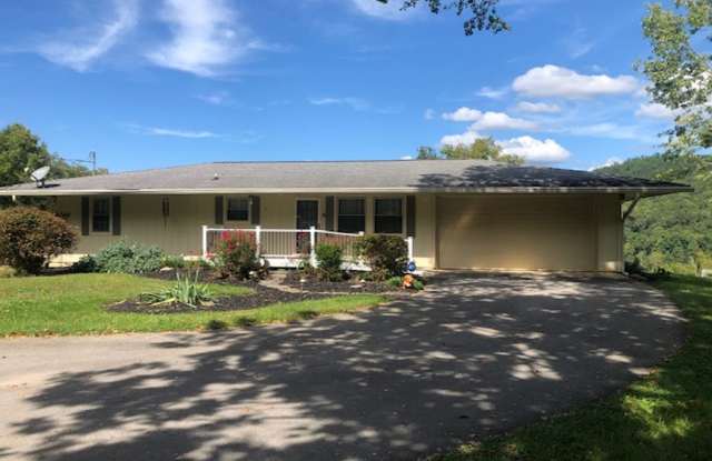 1111 Schoolhouse Gap Road, Townsend TN 37882 photos photos