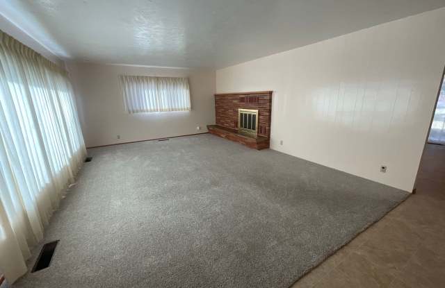 410 4th Street, La Grande, Oregon 97850 Gallery 3