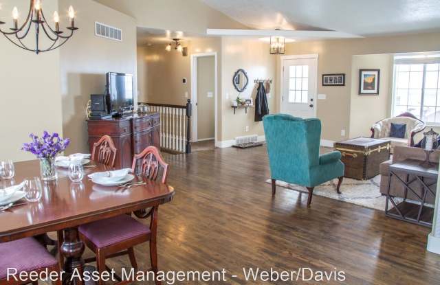 3722 North 350 East Gallery 4