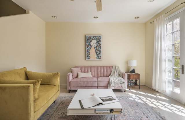 1900 Central Avenue Southwest - 1Unit 203 Gallery 4