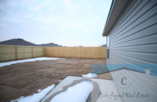 Beautiful Newer Construction 4-Bedroom Home – Fenced Yard, 2-Car Garage & Nettleton Schools! Gallery 3