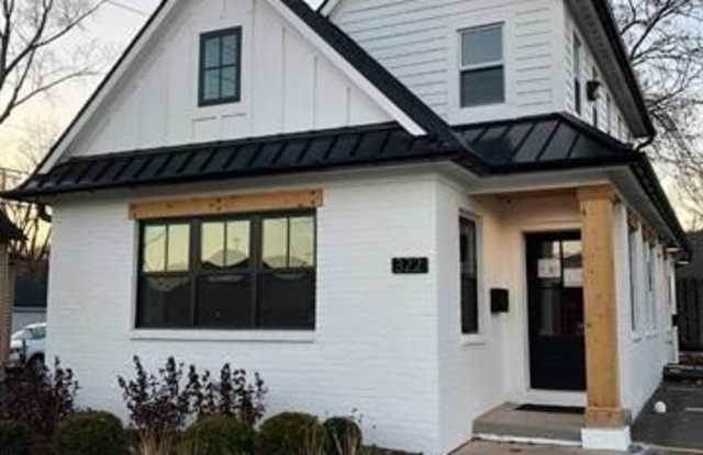 322 S Harvey Street photos photos