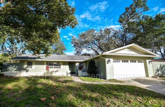 1318 Kewannee Trail photos photos