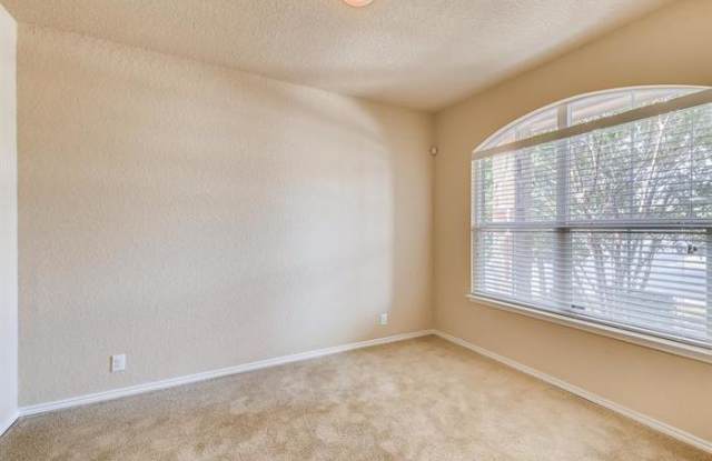 9402 Pegasus Run Road Gallery 3