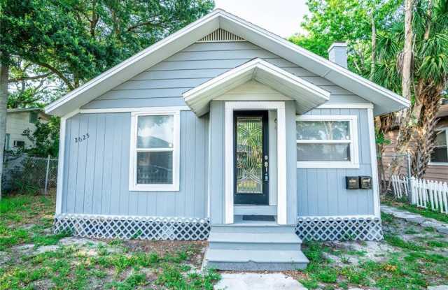 2625 4TH AVENUE S - 2625 4th Avenue South, St. Petersburg, FL 33712
