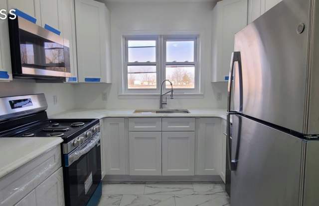 97-08 Plattwood Avenue photos photos