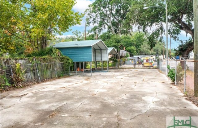 2309 Montgomery Street - 2309 Montgomery Street, Savannah, GA 31401