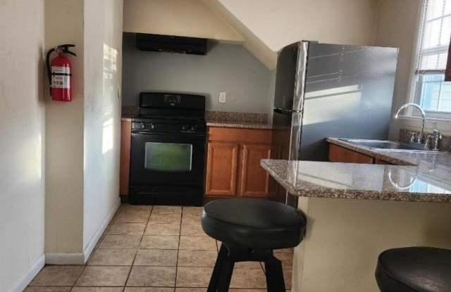 525 Maple Ave - 525 Maple Avenue, Linden, NJ 07036