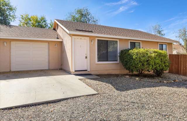 8384 East Lakeshore Drive - 2 photos photos