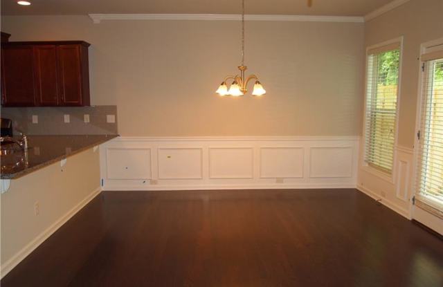 2462 Norwood Park Crossing Gallery 4