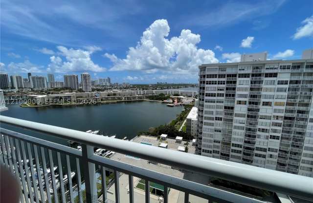 18061 Biscayne Blvd Gallery 3