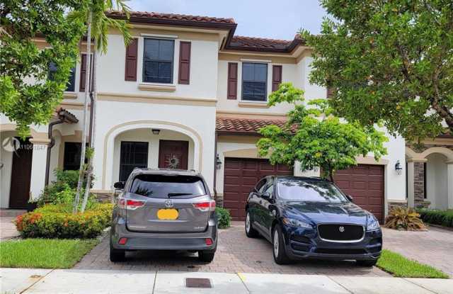 3385 W 91st Ter - 3385 West 91st Terrace, Hialeah, FL 33018