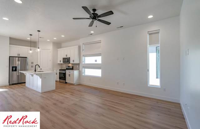 Stylish Single-Level Twin Homes with Exceptional Amenities Gallery 3