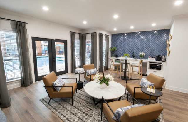 Avery Glen Luxury Apartments Gallery 2
