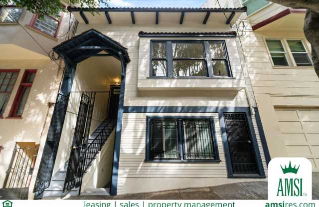 Quintessential San Francisco Living | 2BD in Nob Hill / Russian Hill photos photos