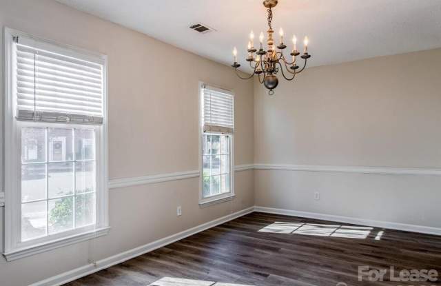 8358 Knights Bridge Road Gallery 4