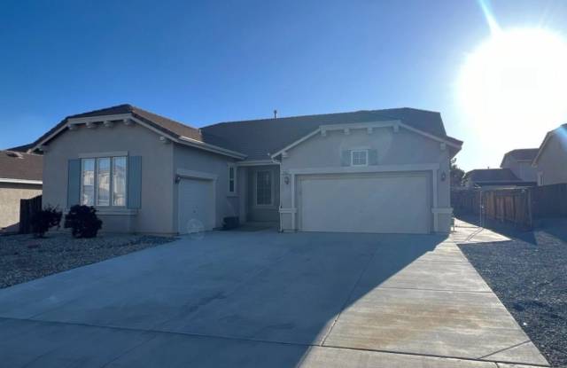 1325 Rouge River Road - 1325 Rouge River Road, Fernley, NV 89408