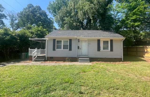 Come take a look at this cozy 3 Bedroom 1 Bath Home. It's Located in Revolution Park Neighborhood photos photos