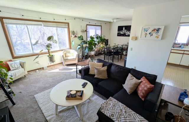 Spacious 3-Bedroom -- Available July 1st! Gallery 3