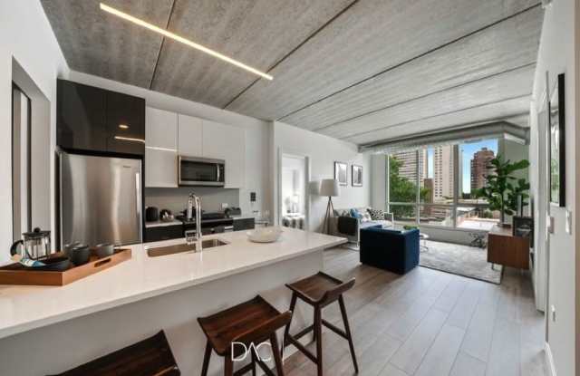 3636 N Halsted St photos photos