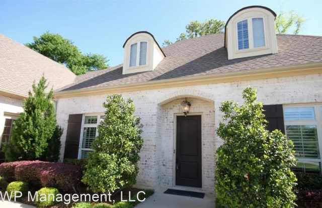2351 Mirabeau Gallery 3