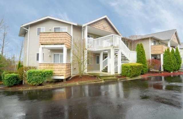 Ideal 1 Bed 1 Bath Lynnwood Condo with W/D In-Unit! photos photos
