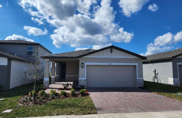 LIKE NEW!!! 4-Bedroom, 2-Bathroom in Villamar/Winter Haven photos photos