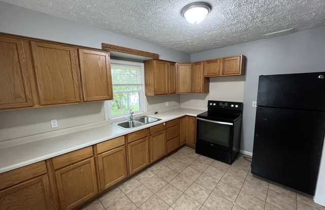 4516 Spencer Gallery 3