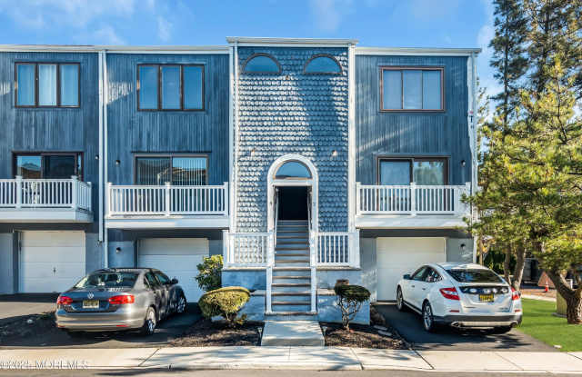 4 Black Pine Lane photos photos