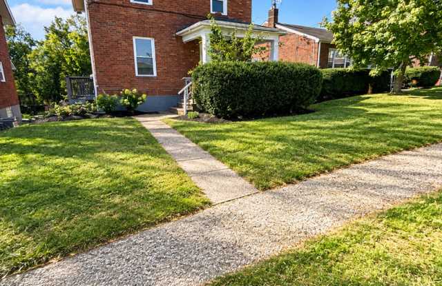 2 bedroom Townhome, Clairton, PA 15025 Gallery 1