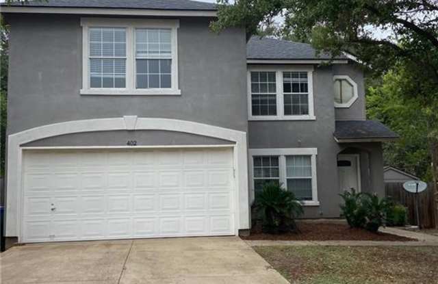 402 Woodford Drive photos photos