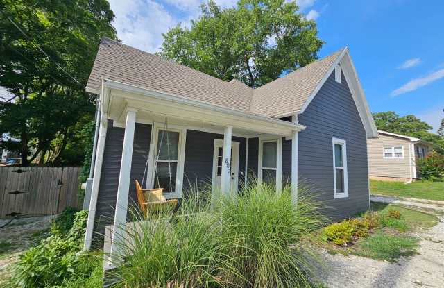 Nice 3 bedroom 2 bath home close to the U of A photos photos