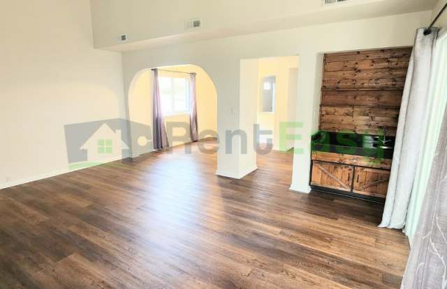 5340 Chatham Lake Drive Gallery 4