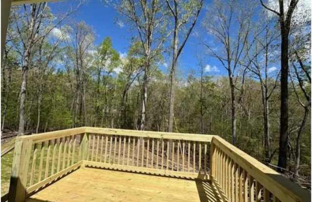 101 Red Bud Ct Gallery 2