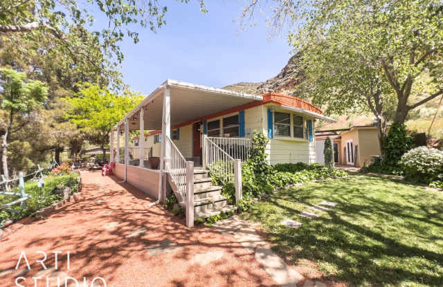 Newly Remodeled Home in LaVerkin photos photos