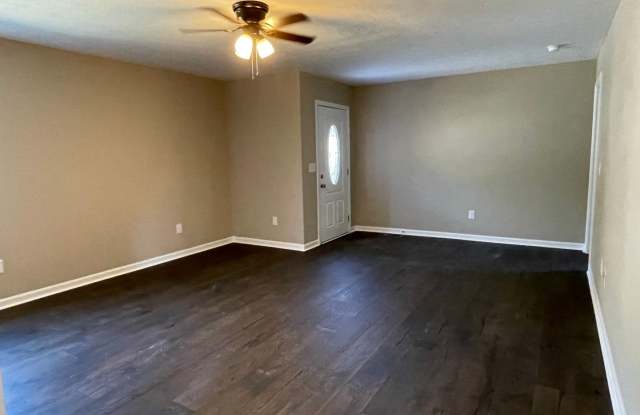 Adorable 3 Bedroom Home in Tullahoma... Gallery 4