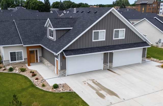 The Earl Twin Homes photos photos