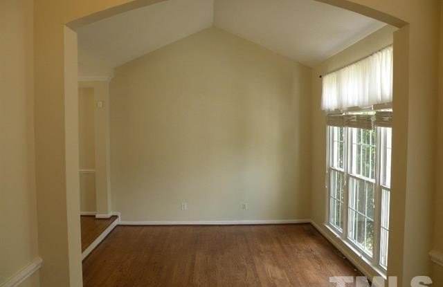 311 Swiss Lake Drive Gallery 2