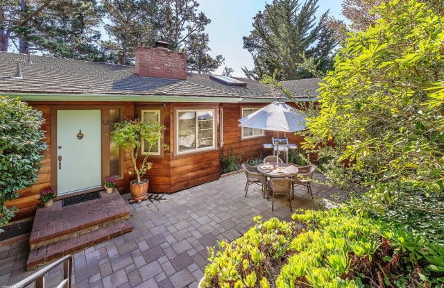 3596 Forest Hideaway - 24500 South San Luis Avenue, Monterey County, CA 93923