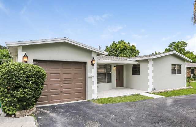 5011 NW 17th St photos photos