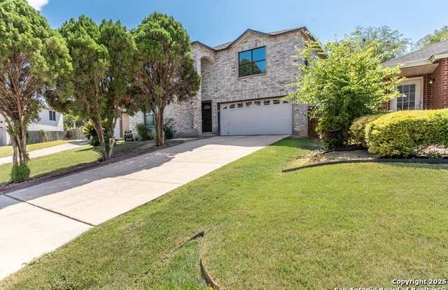 13551 Hickory Legend photos photos