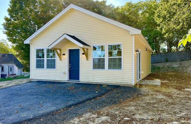 24 Creeper Hill Road - 24 Creeper Hill Road, Worcester County, MA 01536