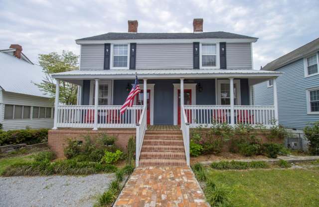 Now Preleasing for 2026–2027 – Beautifully Renovated Duplex in West Columbia photos photos