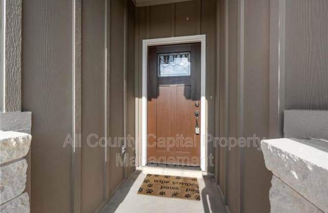 227 Everglade Dr, Gallery 2