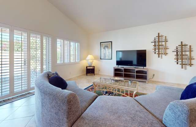 45576 Whistler Court Gallery 4