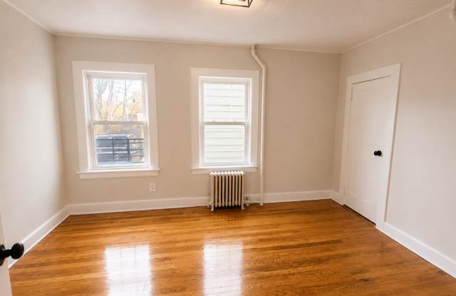 485 Lakeside Avenue Gallery 4