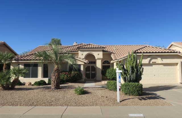 8749 W Kimberly Way - 8749 West Kimberly Way, Peoria, AZ 85382