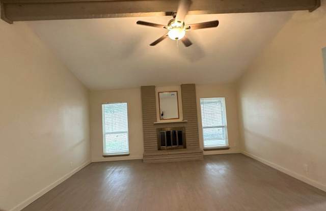 6731 Carters Bluff Gallery 1